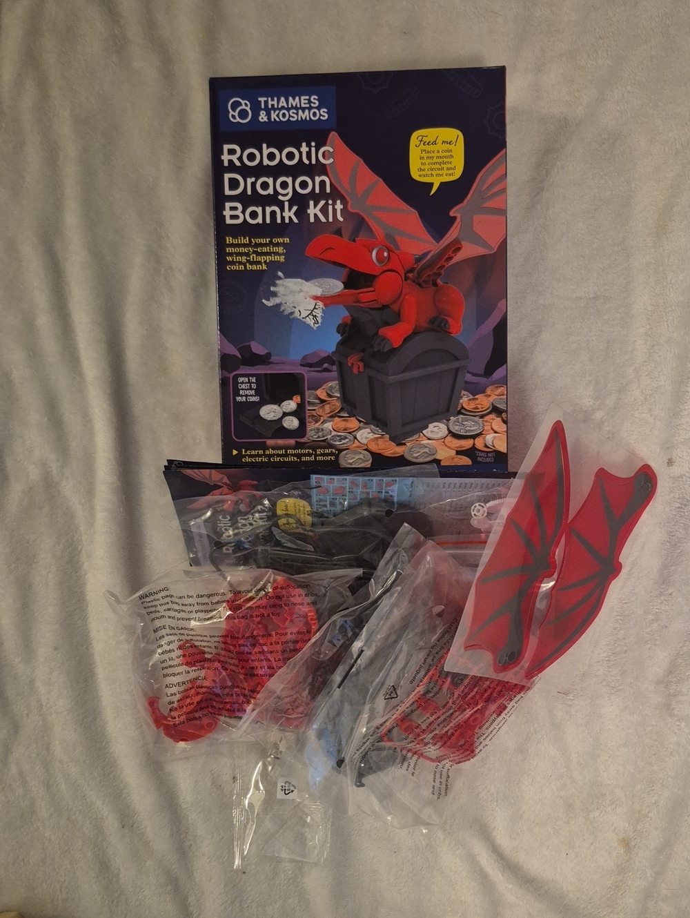 NWOT Thames & Kosmos Robotic Dragon Bank Kit - Red